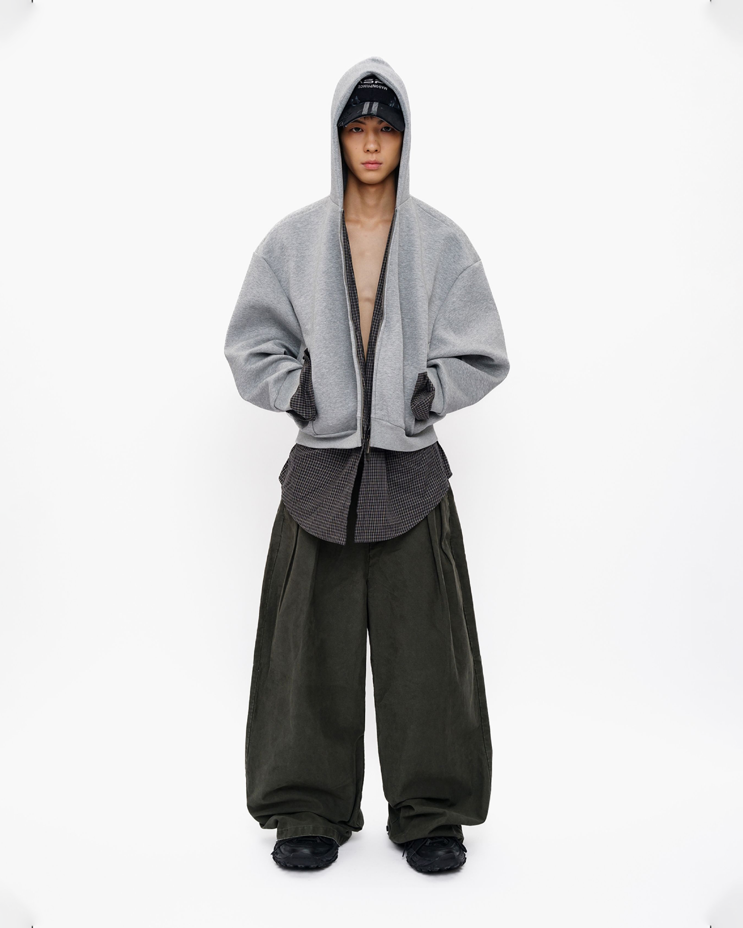 Hoodie detail 4